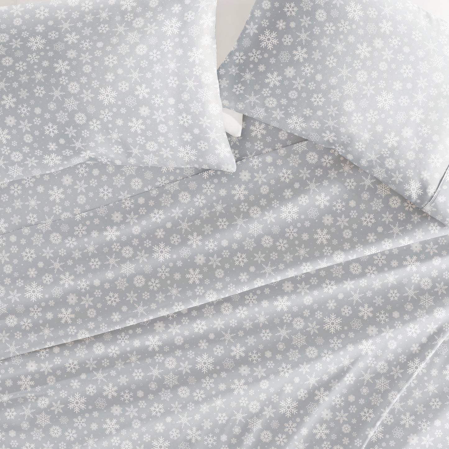 1 Let It Snow Patterned 4-Piece Sheet Set