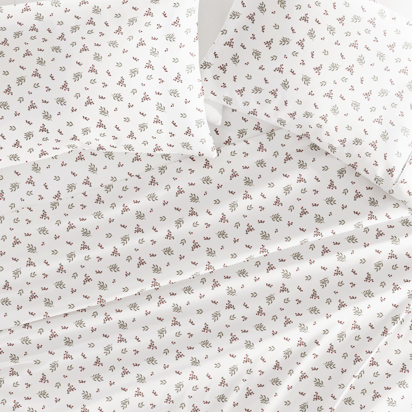 Winter Berries Patterned 4-Piece Sheet Set