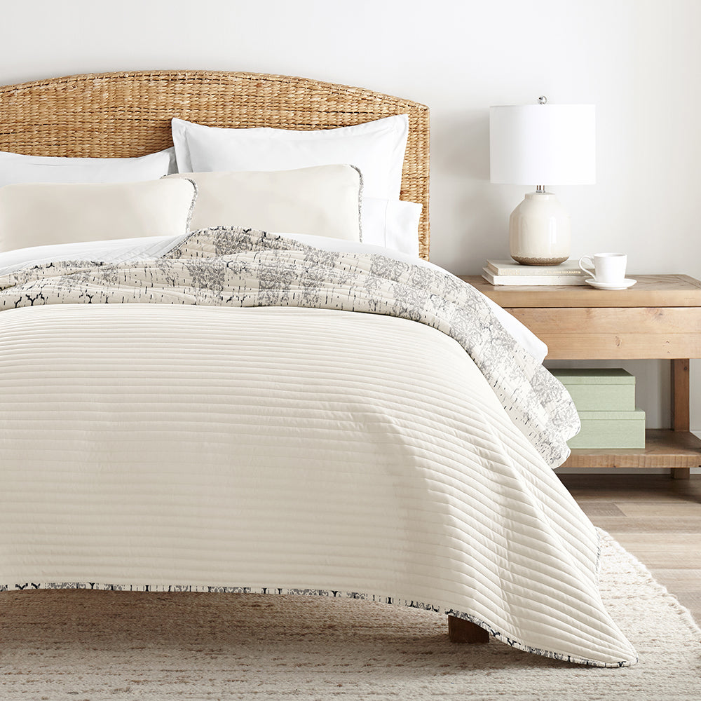 Distressed Aztec Reversible Quilted Coverlet Set (Sale) - Linens And Hutch