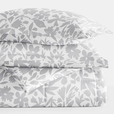 Abstract Garden Patterned Down-Alternative Comforter Set