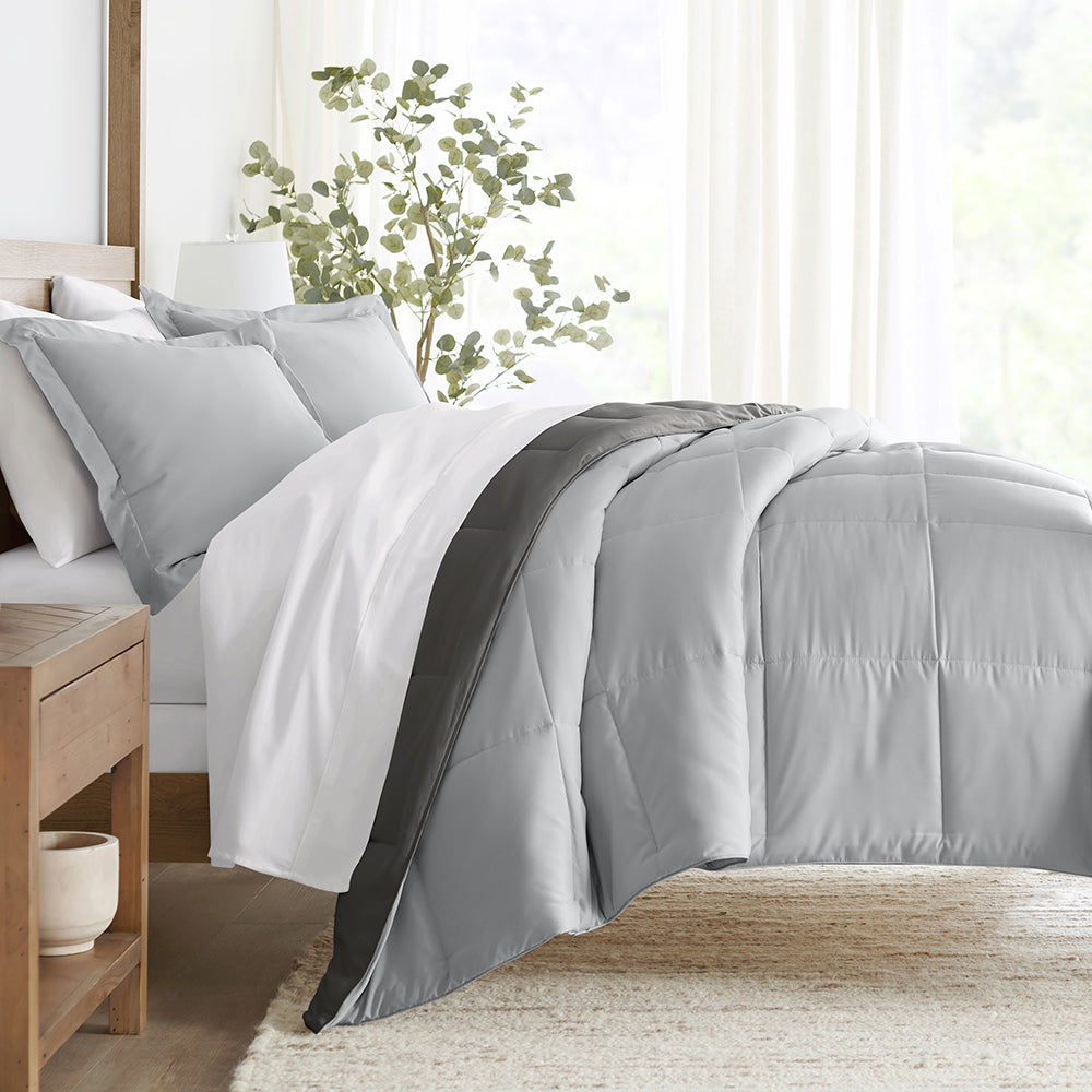 Reversible Down Alternative Comforter Linens and Hutch King Cal