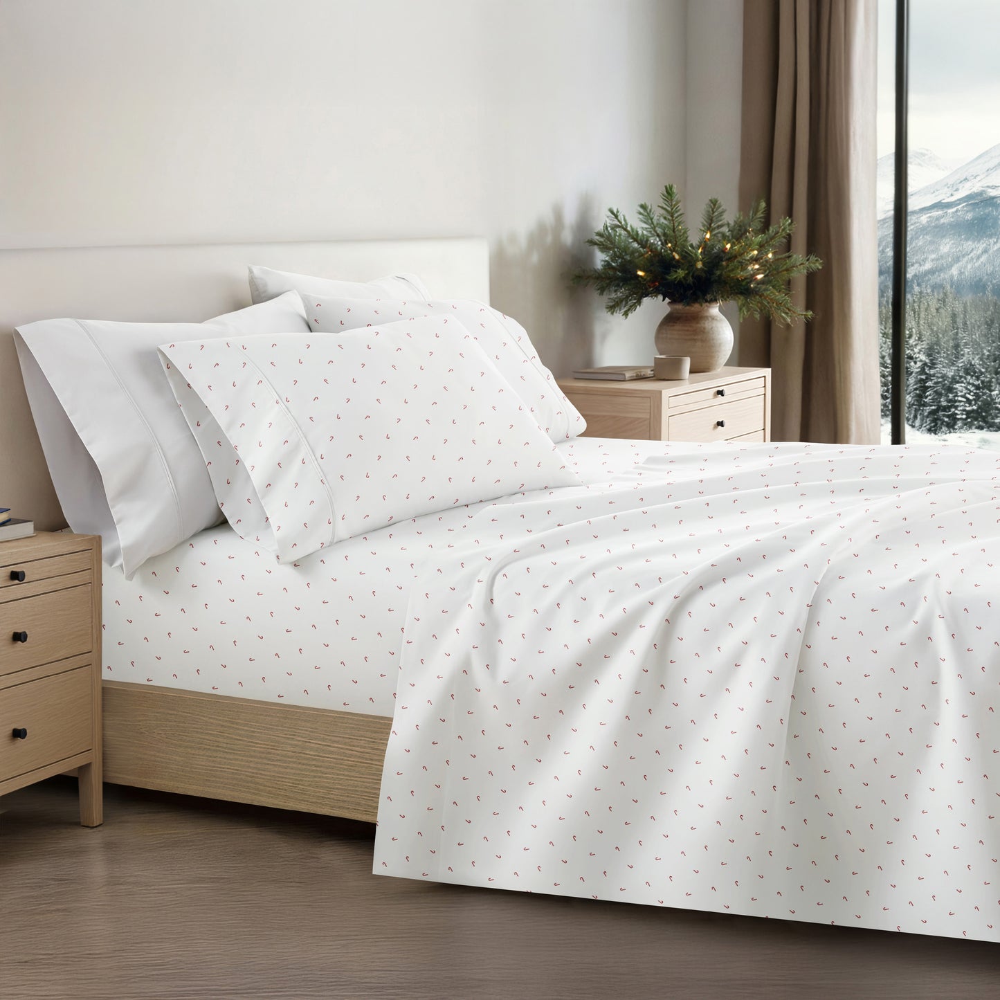Candy Cane Patterned 4-Piece Sheet Set