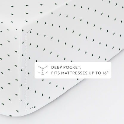 1 Pine Tree Patterned 4-Piece Sheet Set