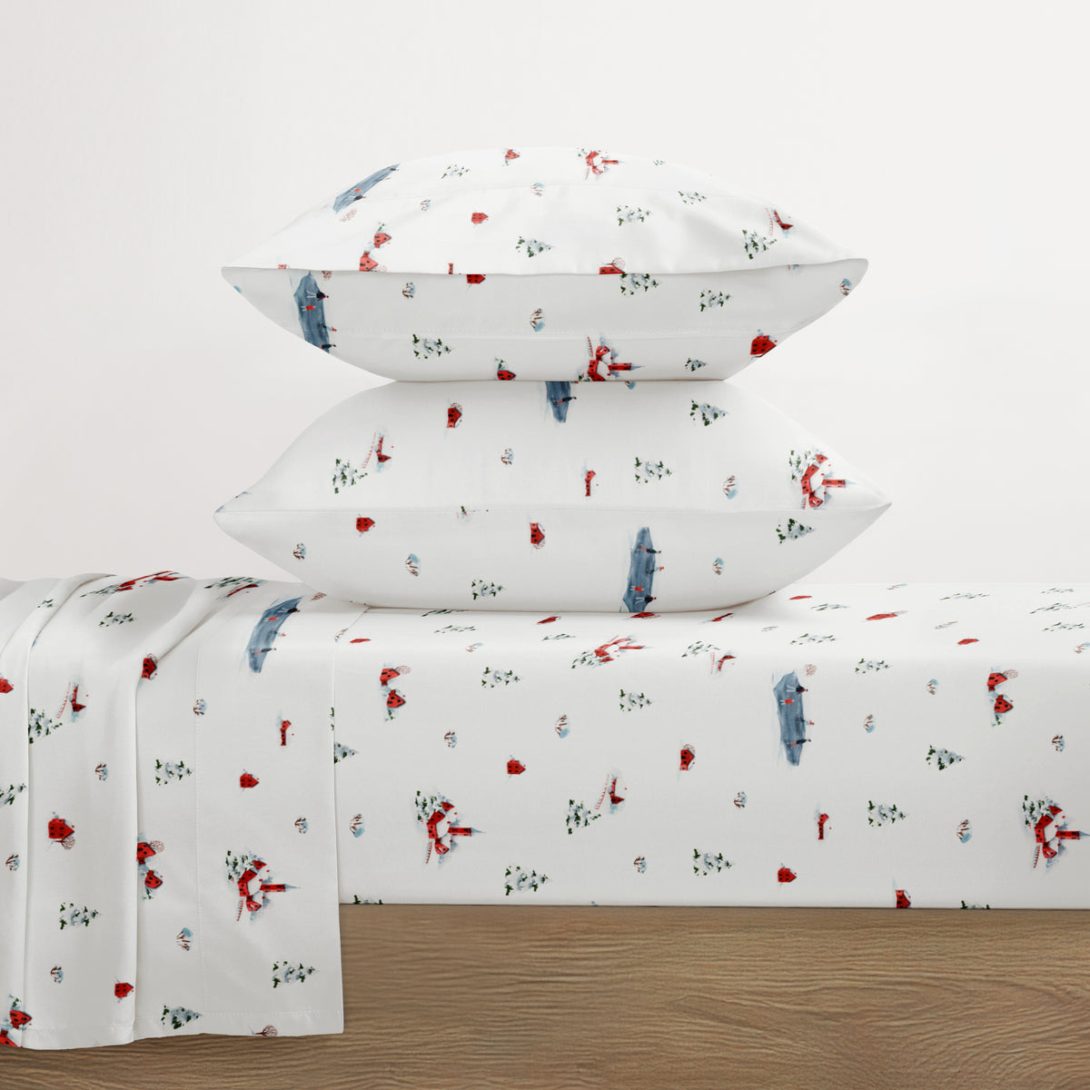 Christmas Village Pattern 4-Piece Sheet Set