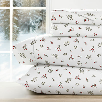 Winter Berries Patterned 4-Piece Sheet Set