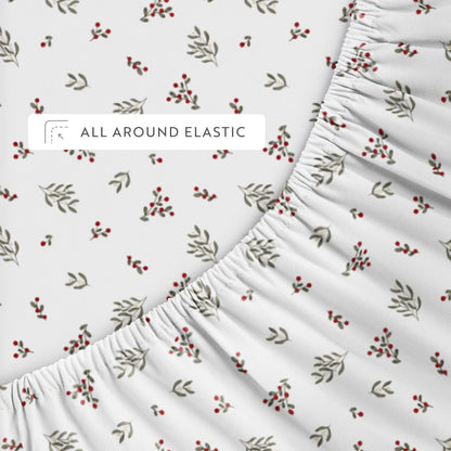 Winter Berries Patterned 4-Piece Sheet Set