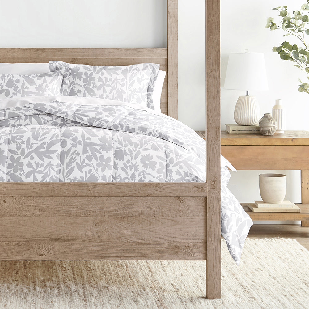 Abstract Garden Patterned Down-Alternative Comforter Set (Sale) - Linens And Hutch