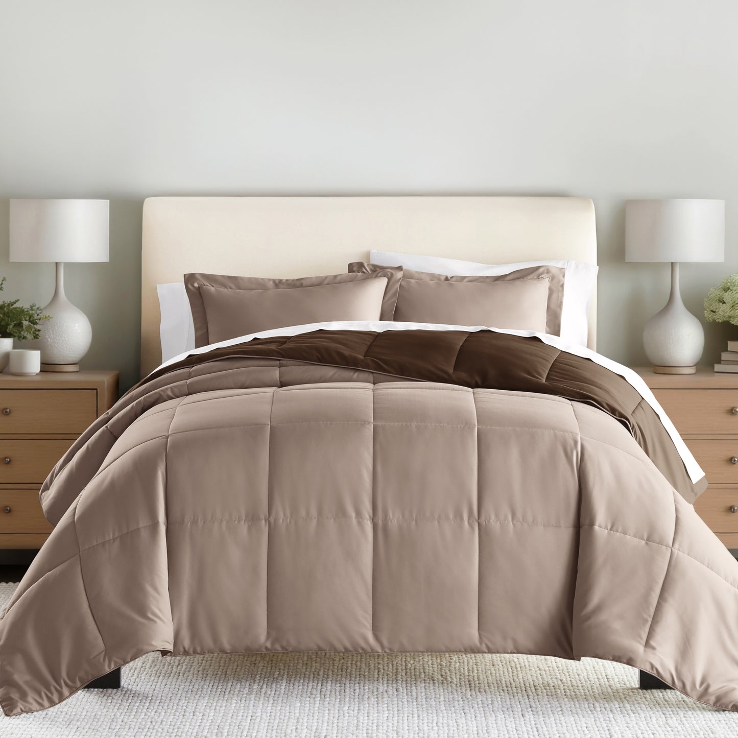 Taupe-Chocolate