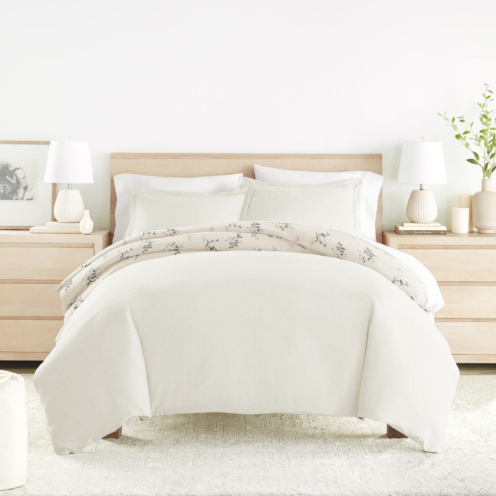 Delicate Floral Pattern 3-Piece Reversible Duvet Cover Set (Sale) - Linens And Hutch