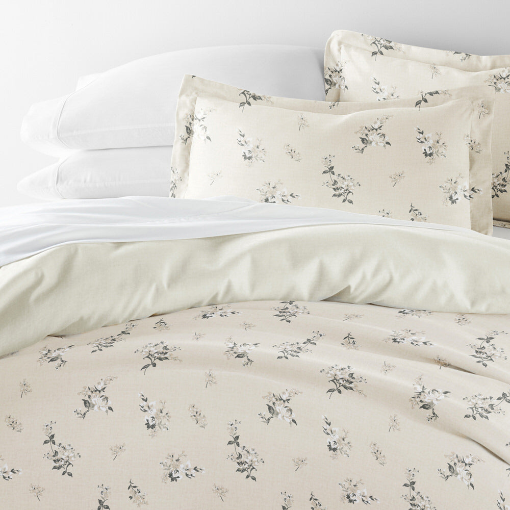 Delicate Floral Pattern 3-Piece Reversible Duvet Cover Set (Sale) - Linens And Hutch