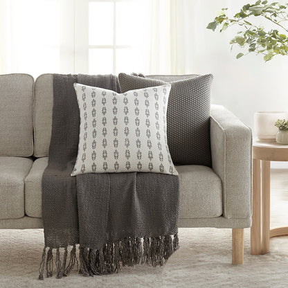 2-Pack Seed Stitch Knit With Folk Leaves Décor Throw Pillows (Sale) - Linens And Hutch