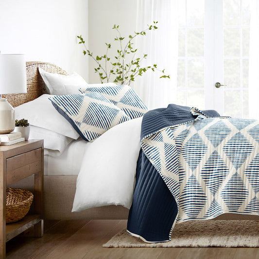 Distressed Diamond Reversible Quilted Coverlet Set (Sale) - Linens And Hutch