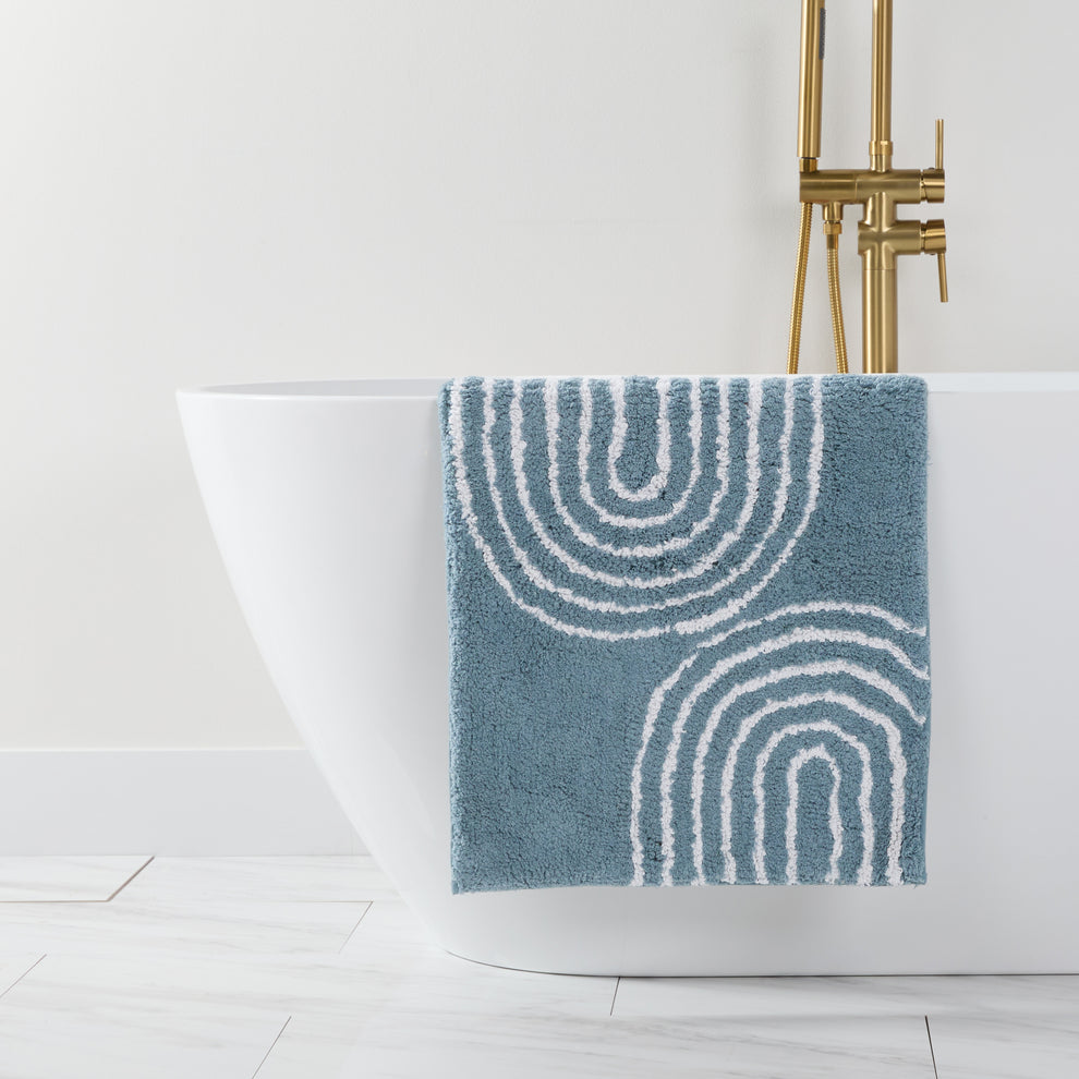 100% Cotton Linear Geo Patterned Bath Mat | Linens & Hutch – Linens And ...