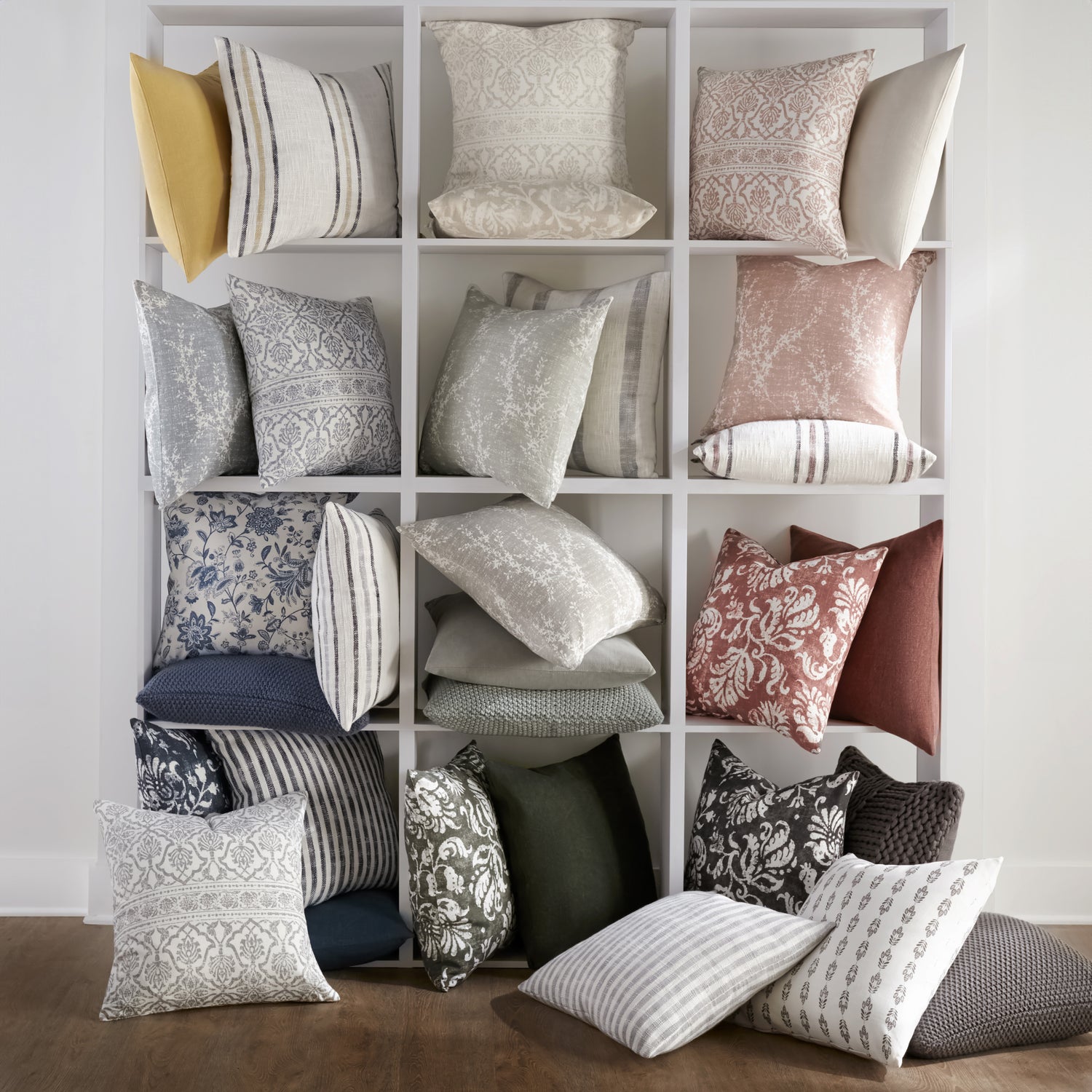 Throw Pillows
