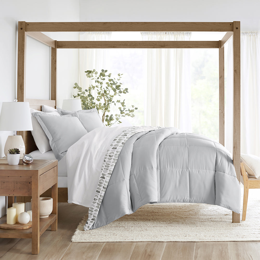 Moonlight Stars Reversible Down-Alternative Comforter Set (Sale) - Linens And Hutch
