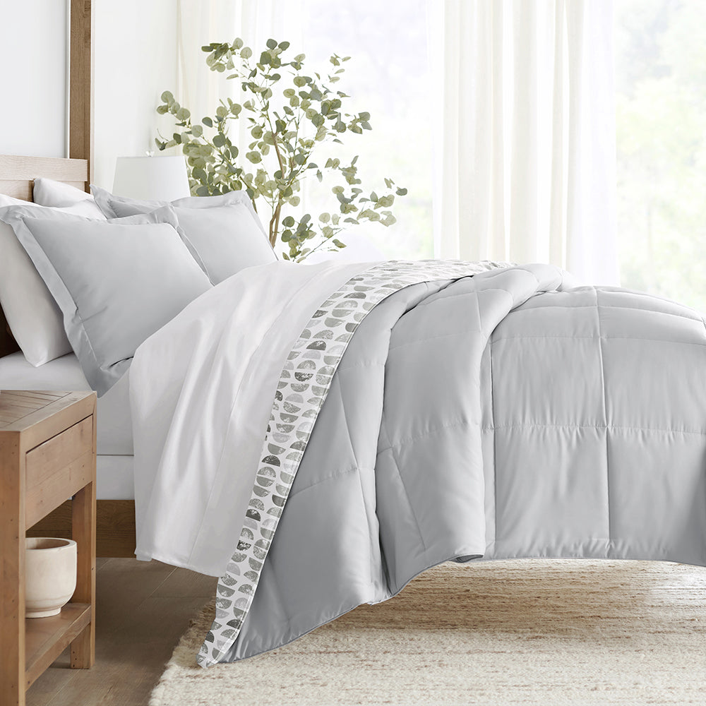 Moonlight Stars Reversible Down-Alternative Comforter Set (Sale) - Linens And Hutch