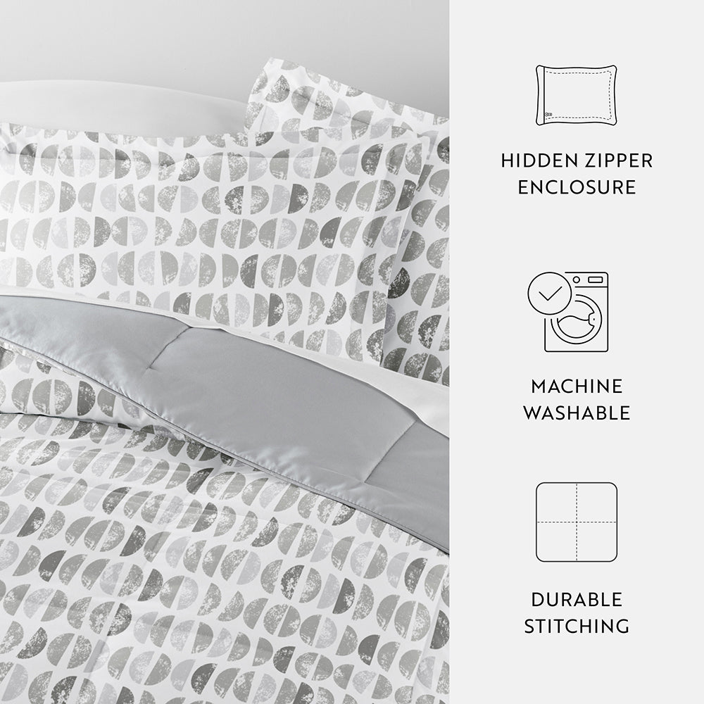 Moonlight Stars Reversible Down-Alternative Comforter Set (Sale) - Linens And Hutch