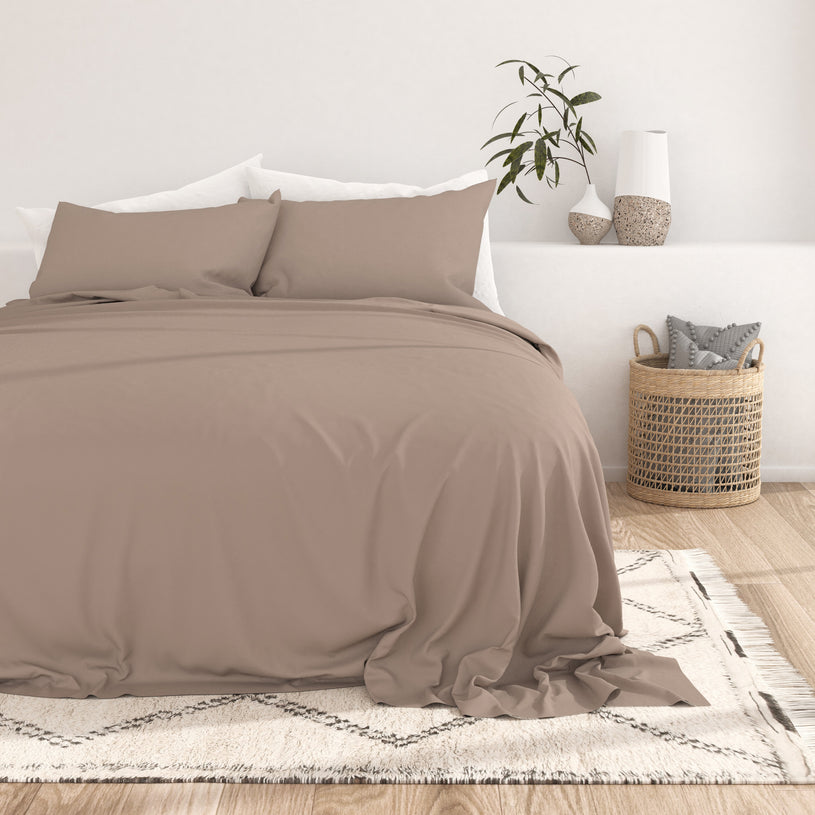 Taupe