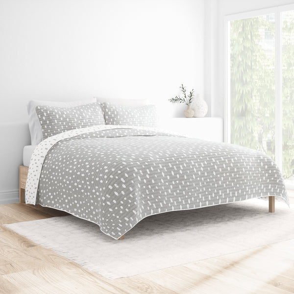Painted Dots Reversible Quilted Coverlet Set 600px