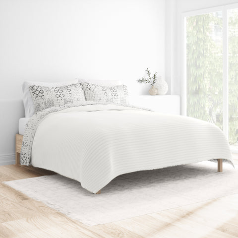 Distressed Aztec Reversible Quilted Coverlet Set